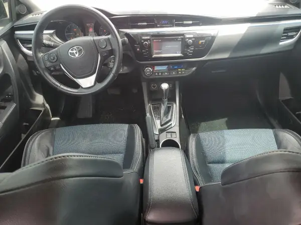 5YFBURHE1GP418049 2016 TOYOTA COROLLA - Image 8