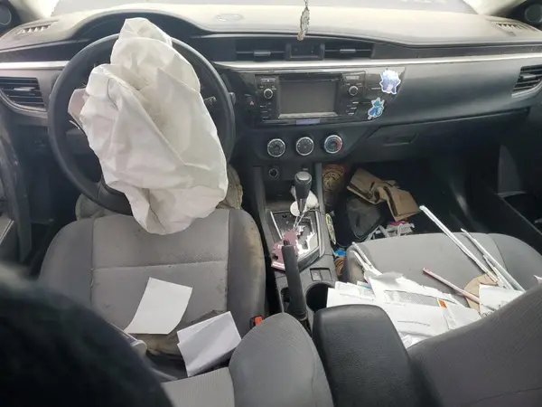 5YFBURHE1GP426393 2016 TOYOTA COROLLA - Image 8