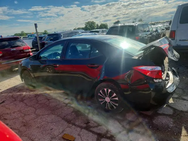 5YFBURHE1GP429598 2016 TOYOTA COROLLA - Image 2
