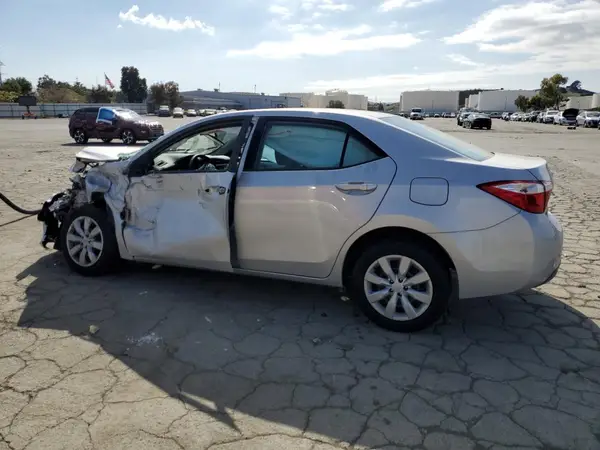5YFBURHE1GP431111 2016 TOYOTA COROLLA - Image 2