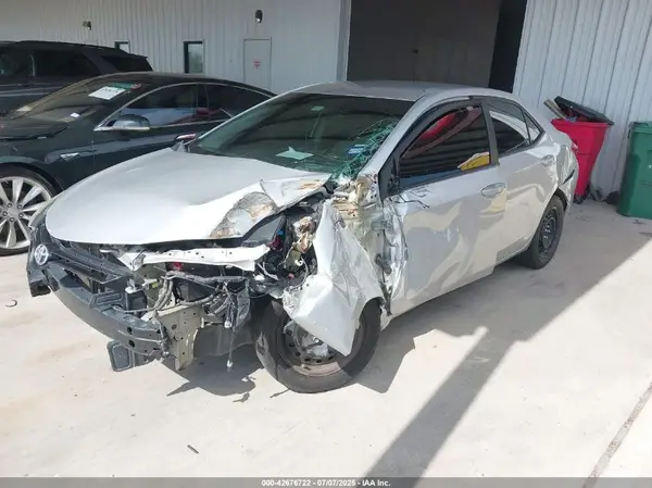 5YFBURHE1GP434722 2016 TOYOTA COROLLA - Image 2