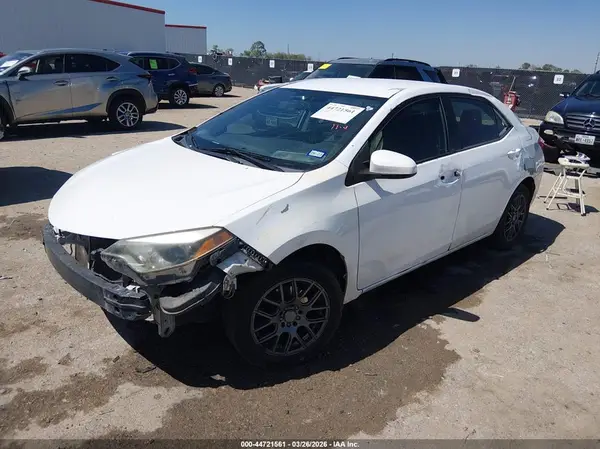 5YFBURHE1GP436762 2016 TOYOTA COROLLA - Image 2
