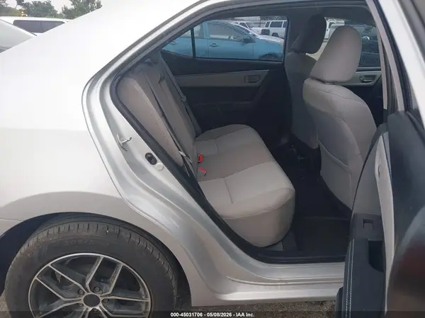 5YFBURHE1GP437913 2016 TOYOTA COROLLA - Image 8
