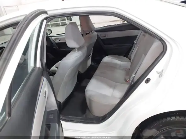 5YFBURHE1GP444988 2016 TOYOTA COROLLA - Image 8