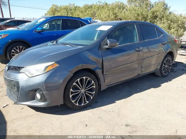 5YFBURHE1GP446367 2016 TOYOTA COROLLA - Image 2