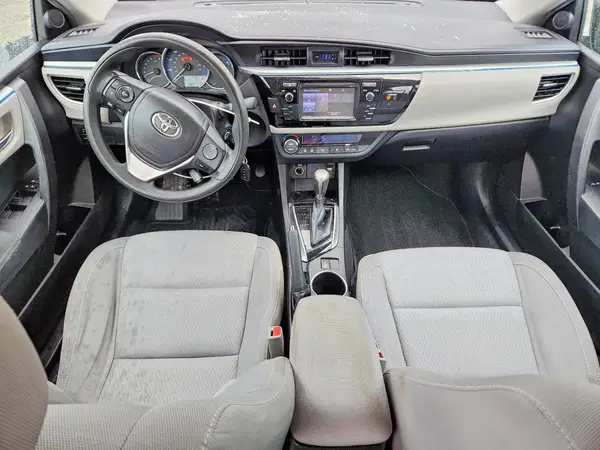 5YFBURHE1GP464402 2016 TOYOTA COROLLA - Image 8