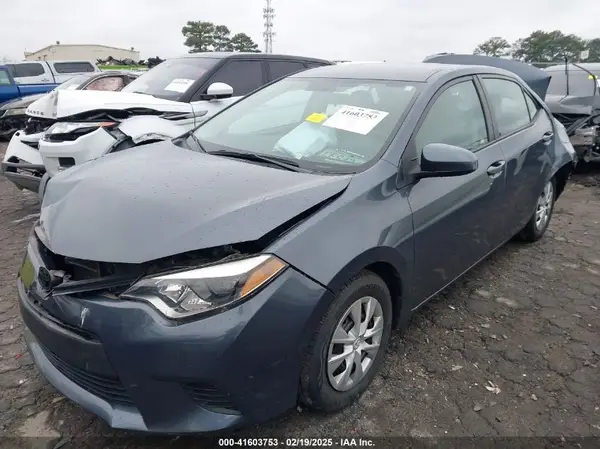 5YFBURHE1GP466764 2016 TOYOTA COROLLA - Image 2