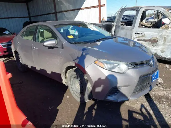 5YFBURHE1GP468692 2016 TOYOTA COROLLA - Image 1