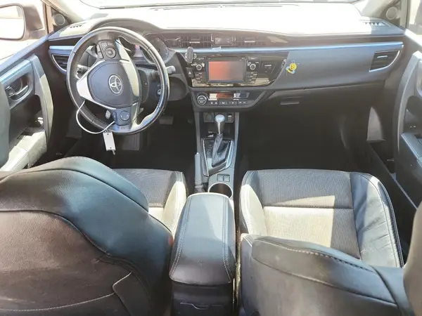 5YFBURHE1GP468885 2016 TOYOTA COROLLA - Image 8