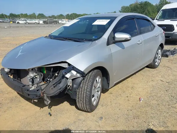 5YFBURHE1GP476288 2016 TOYOTA COROLLA - Image 2