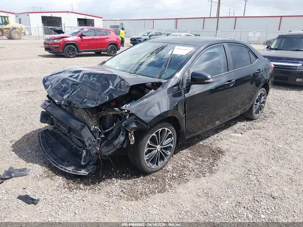5YFBURHE1GP482916 2016 TOYOTA COROLLA - Image 2
