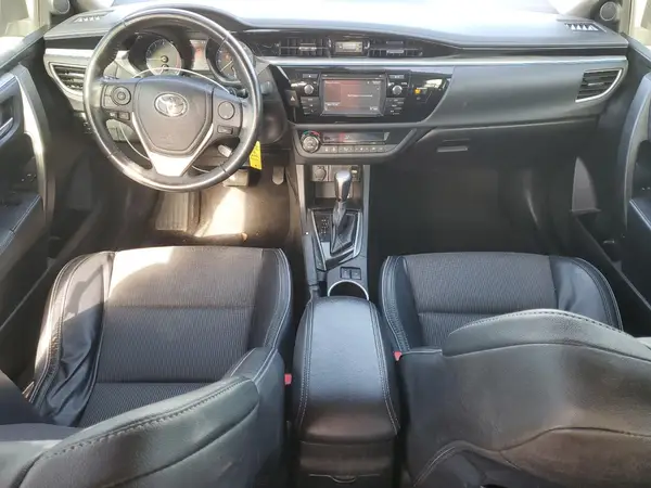 5YFBURHE1GP486965 2016 TOYOTA COROLLA - Image 8