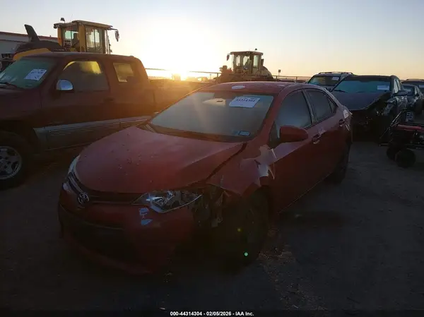 5YFBURHE1GP487419 2016 TOYOTA COROLLA - Image 2