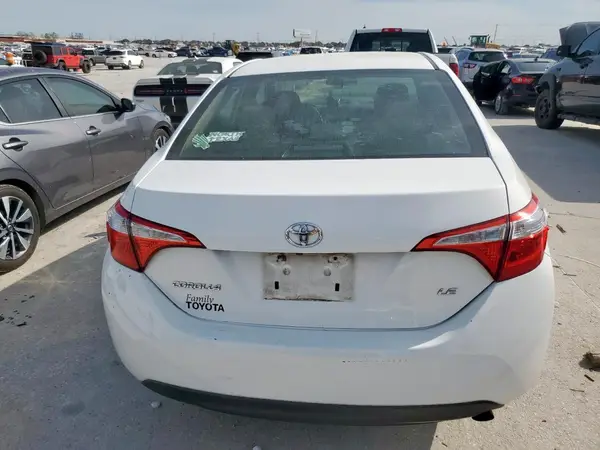 5YFBURHE1GP490806 2016 TOYOTA COROLLA - Image 8