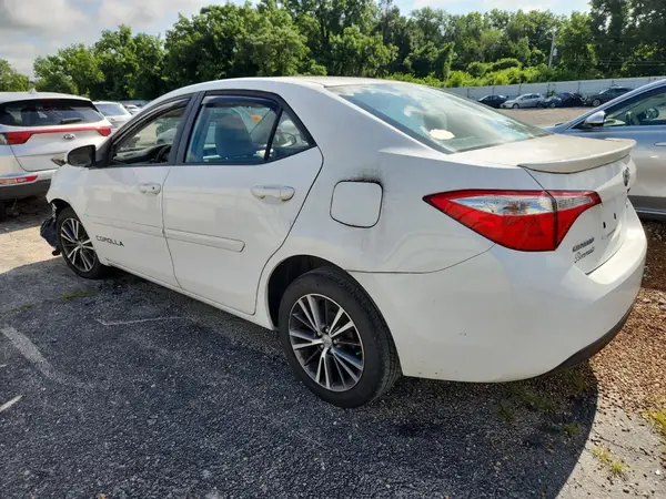 5YFBURHE1GP496475 2016 TOYOTA COROLLA - Image 2