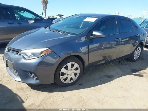 5YFBURHE1GP497559 2016 TOYOTA COROLLA - Image 2