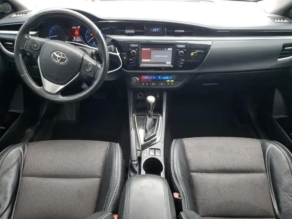 5YFBURHE1GP500220 2016 TOYOTA COROLLA - Image 8