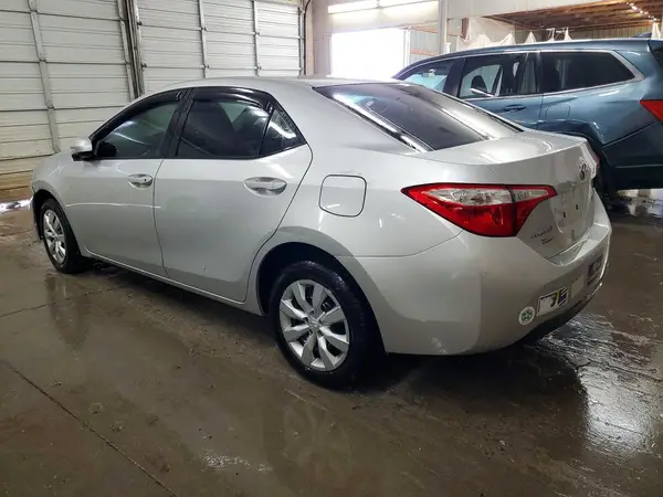 5YFBURHE1GP505269 2016 TOYOTA COROLLA - Image 2