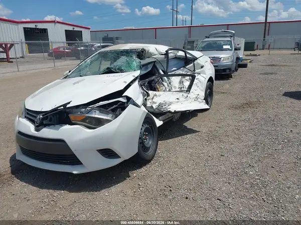 5YFBURHE1GP505434 2016 TOYOTA COROLLA - Image 2
