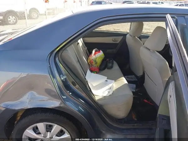 5YFBURHE1GP513551 2016 TOYOTA COROLLA - Image 8