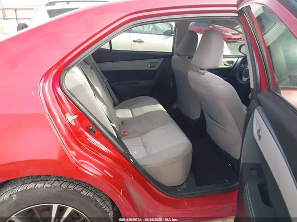 5YFBURHE1GP517163 2016 TOYOTA COROLLA - Image 8