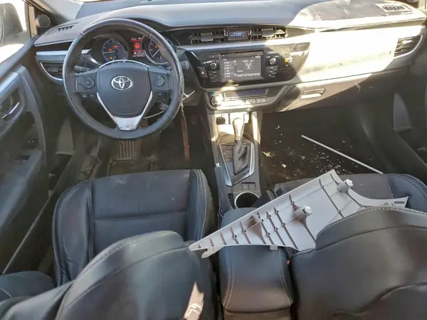 5YFBURHE1GP520287 2016 TOYOTA COROLLA - Image 8