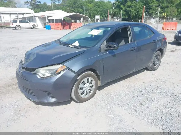 5YFBURHE1GP521567 2016 TOYOTA COROLLA - Image 2