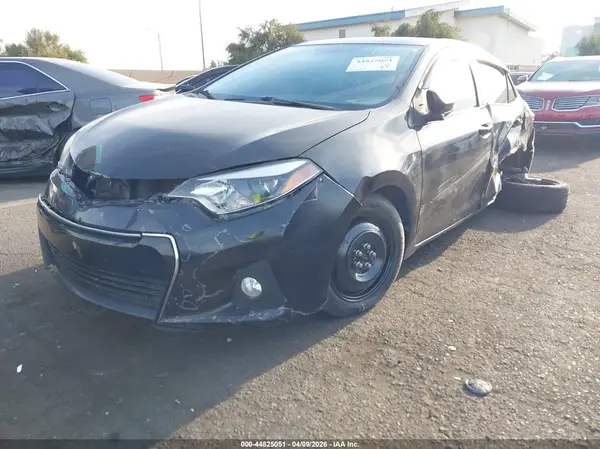 5YFBURHE1GP522167 2016 TOYOTA COROLLA - Image 2