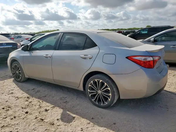 5YFBURHE1GP524761 2016 TOYOTA COROLLA - Image 2