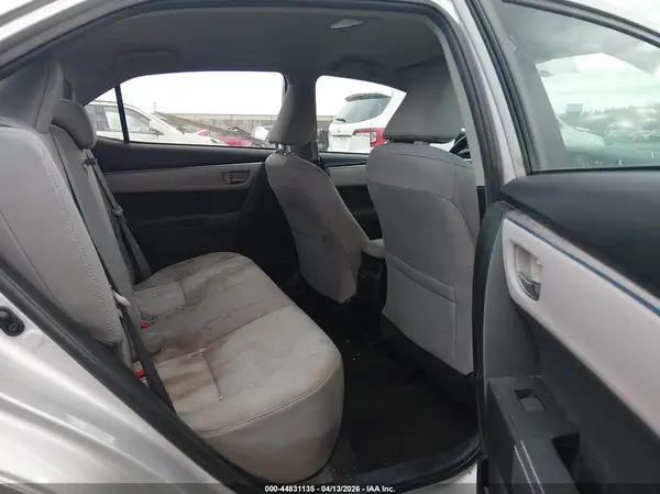 5YFBURHE1GP528373 2016 TOYOTA COROLLA - Image 8