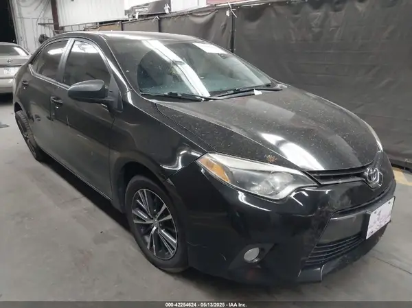 5YFBURHE1GP532763 2016 TOYOTA COROLLA - Image 1