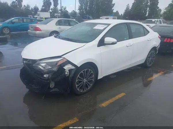 5YFBURHE1GP545190 2016 TOYOTA COROLLA - Image 2