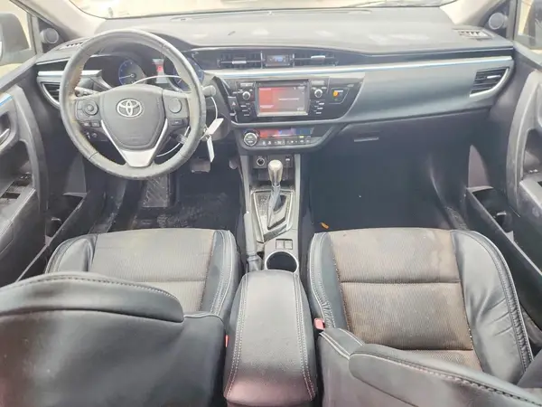 5YFBURHE1GP555332 2016 TOYOTA COROLLA - Image 8