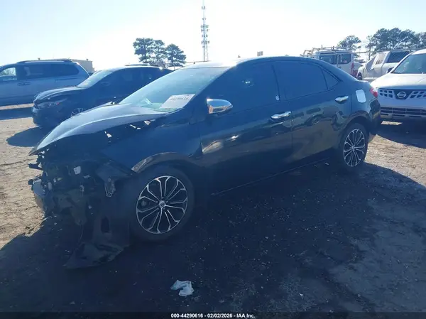 5YFBURHE1GP561213 2016 TOYOTA COROLLA - Image 2