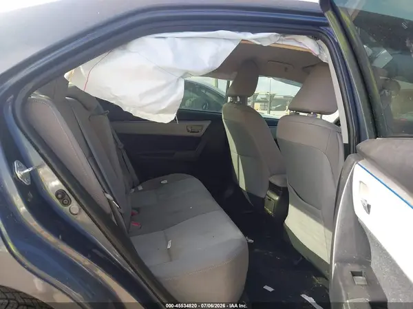 5YFBURHE1GP562068 2016 TOYOTA COROLLA - Image 8