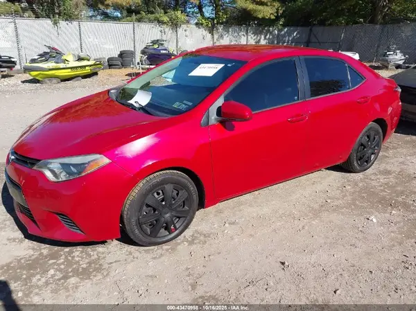5YFBURHE1GP562653 2016 TOYOTA COROLLA - Image 2
