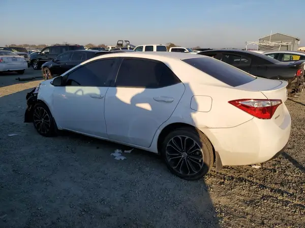 5YFBURHE1GP568369 2016 TOYOTA COROLLA - Image 2