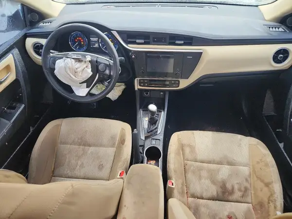 5YFBURHE1HP595654 2017 TOYOTA COROLLA - Image 8