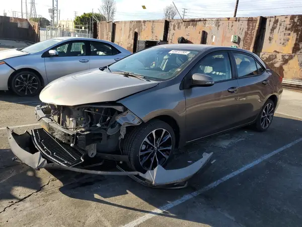 5YFBURHE1HP597016 2017 TOYOTA COROLLA - Image 1