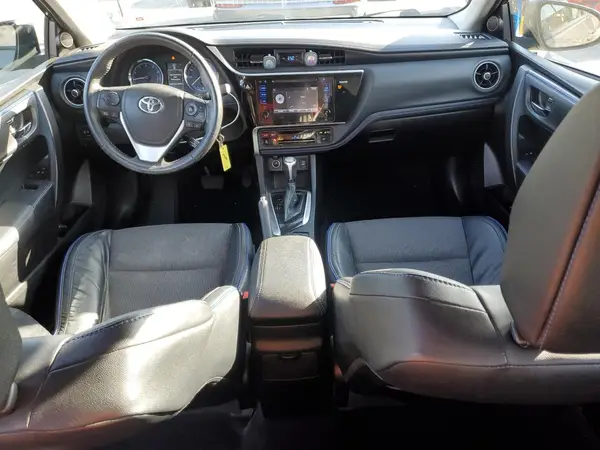 5YFBURHE1HP597016 2017 TOYOTA COROLLA - Image 8