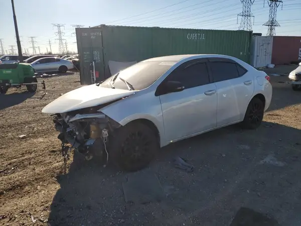 5YFBURHE1HP597596 2017 TOYOTA COROLLA - Image 1