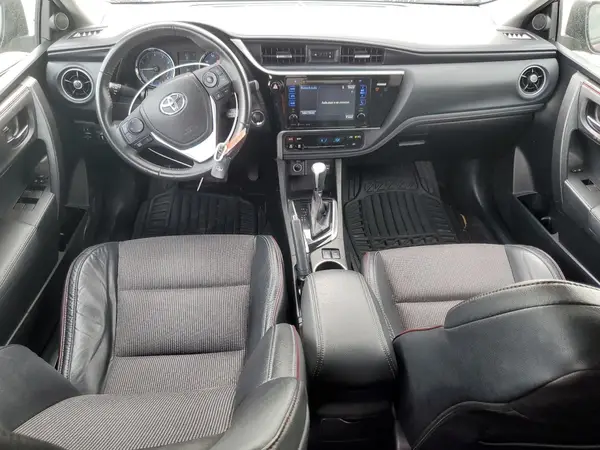 5YFBURHE1HP598179 2017 TOYOTA COROLLA - Image 8