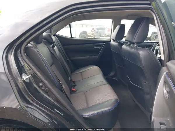 5YFBURHE1HP599056 2017 TOYOTA COROLLA - Image 8