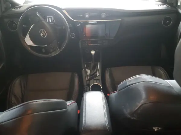 5YFBURHE1HP600691 2017 TOYOTA COROLLA - Image 8