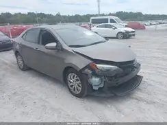 5YFBURHE1HP601582 2017 TOYOTA COROLLA