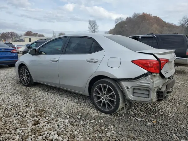 5YFBURHE1HP602215 2017 TOYOTA COROLLA - Image 2