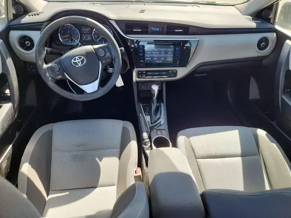 5YFBURHE1HP602568 2017 TOYOTA COROLLA - Image 8