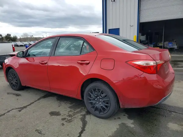 5YFBURHE1HP605650 2017 TOYOTA COROLLA - Image 2