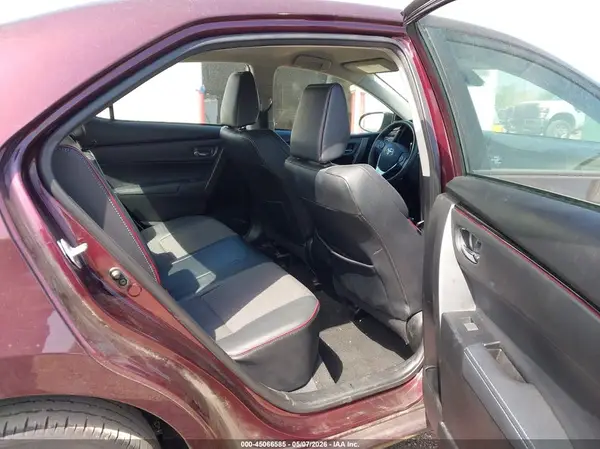 5YFBURHE1HP608824 2017 TOYOTA COROLLA - Image 8