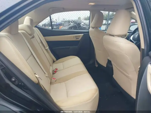 5YFBURHE1HP611111 2017 TOYOTA COROLLA - Image 8